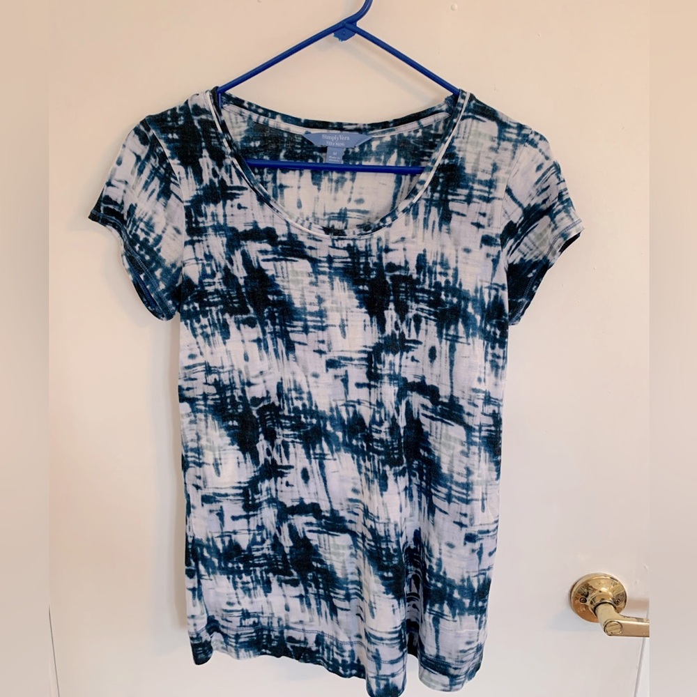 Simply Vera sleeveless top.